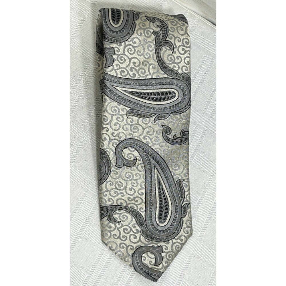 NEW! SANTORELLI Made ITALY Tie Silk Tie Silver Gray Paisley 100% Silk Necktie